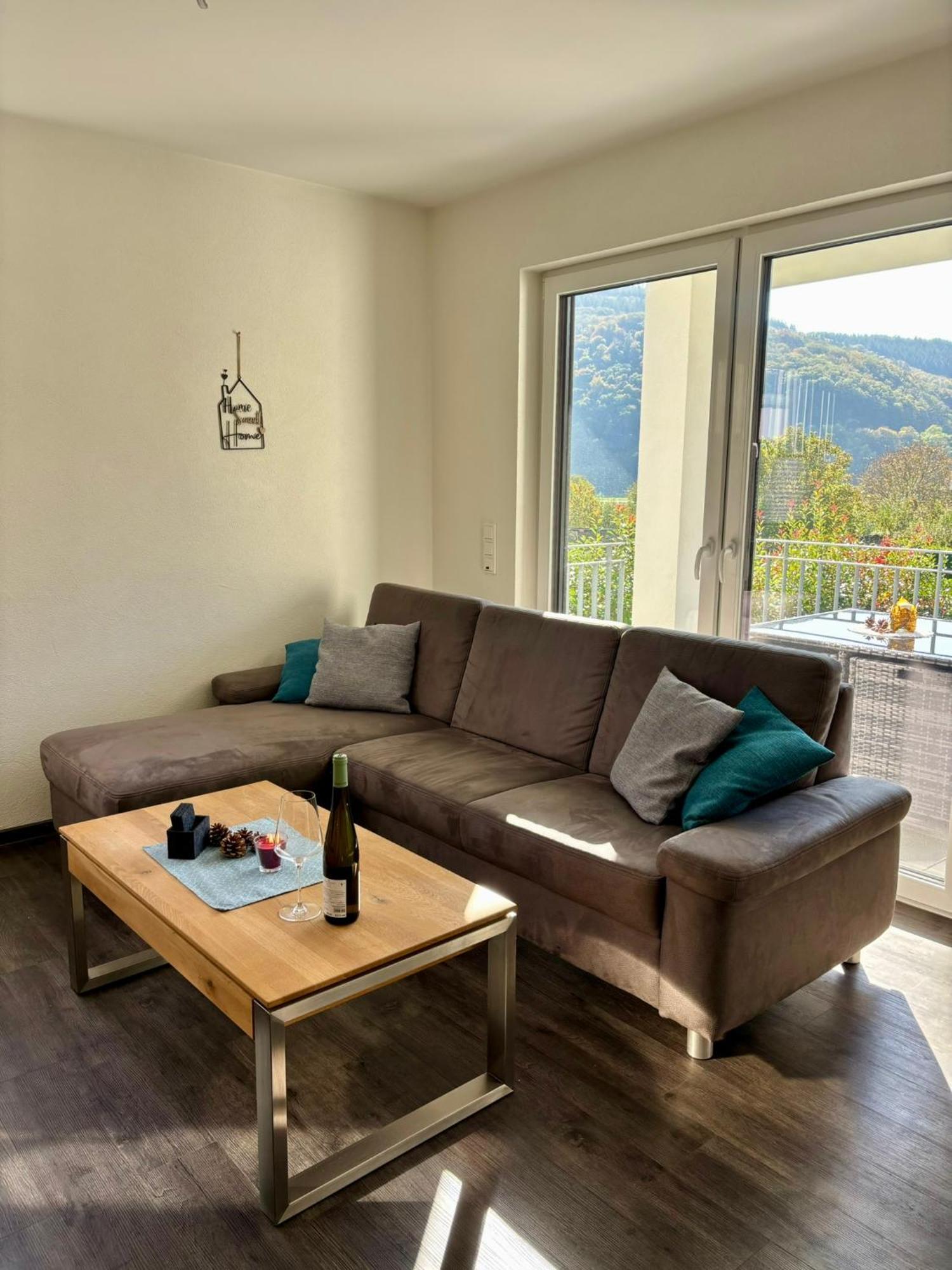 Klosterblick Sowie Weinberge & Drachenflieger